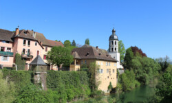 Bienvenue au Pont-de-Beauvoisin - Jardin de ville